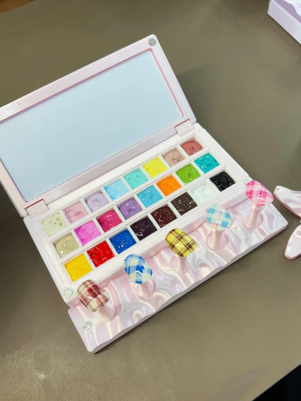 ANTINAI Silk Powder Gem Box 24-Color Solid Gel Palette | Cheese Transfer & Stamp Painting Gel